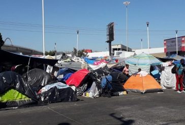 Desalojan en Tijuana a migrantes de campamento El Chaparral