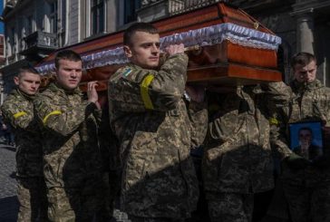 1,300 militares fallecidos  de parte del ejercito de Ucrania:  Selensky
