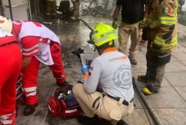 Un muerto y varios heridos por incendio en edificio de Monterrey