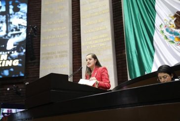 Garantizar apoyo económico a jóvenes que realicen su servicio social: Karla Ayala