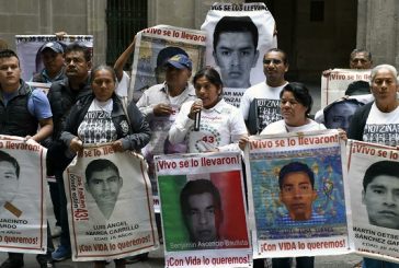 A 8 años del caso Ayotzinapa, la FGR imputará por primera vez a un alto funcionario del extinto Cisen