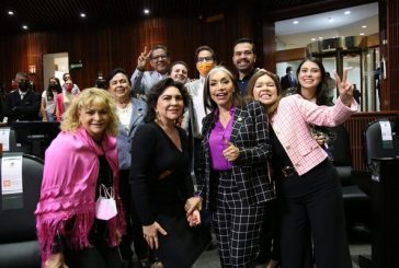 El Tribunal Electoral confirma que las y los gobernadores de Morena violaron la Constitución en el proceso de revocación de mandato: Bancada Naranja