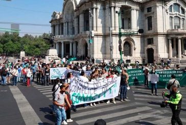 Marchan estudiantes del CIDE