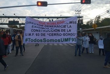 Bloquean Vía Morelos para exigir rehabilitación de clínica