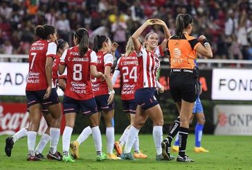 Chivas femenil pasa por encima del Necaxa femenil