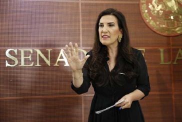 AMLO se equivoca al tratar de 'aplastar' la Constitución: Kenia López