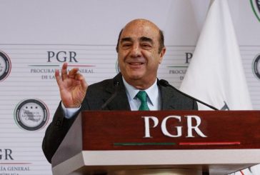 Otorgan suspensión provisional a Murillo Karam sobre el procedimiento iniciado en su contra