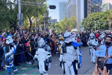 En avenida Reforma se modifico tránsito por paso del desfile de Star Wars en CDMX