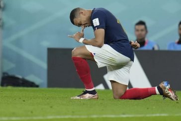 Con doblete de Mbappé, Francia vence 3-1 a Polonia y pasa a cuartos