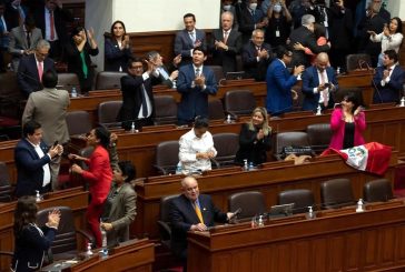 Congreso de Perú rechaza adelantar comicios