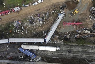 Protestan miles en Grecia contra accidentes ferroviarios