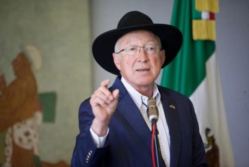 Insiste Ken Salazar en extradición de Ovidio Guzmán