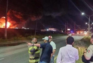 Explotan varias pipas con gasolina en Matamoros