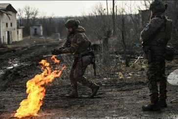 Rusia bombardea Jersón dejando 7 muertos y Ucrania lanza drones contra Bélgorod y Kursk