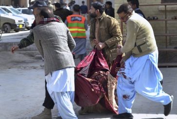 Atentado contra una celebración religiosa deja más de 40 muertos en Pakistán