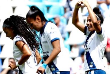 Puebla remonta y vence a Santos