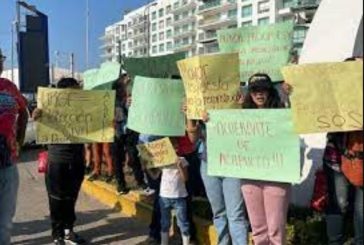 Llega a CDMX caravana por Acapulco entre críticas de AMLO