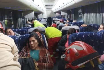 Autobús de pasajeros choca y deja lesionados en Galeana, Nuevo León