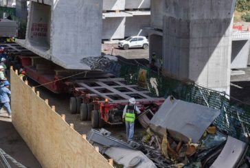 Reportan caída de dos trabajadores de estructura de obras del Tren Interurbano; uno murió