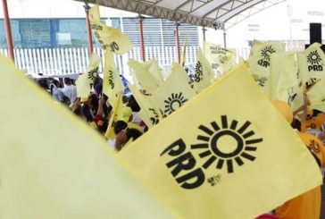 PRD entrega listas de candidatos a presidencias municipales, síndicos y regidores en el Edomex