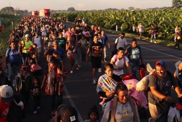 Caravana con 3 mil migrantes desafían amenazas de Trump; avanza a la frontera con EU 