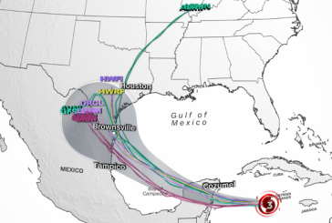 Beryl podría llegar a Texas el domingo como huracán