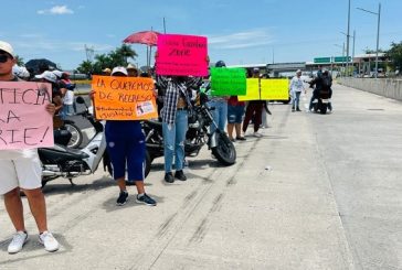 Denuncian ineptitud de FGE de Morelos y bloquean autopista por desaparición de joven