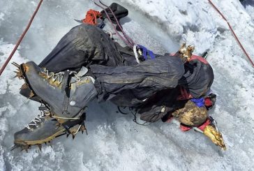 Encuentran a un turista momificado en el nevado de Perú, llevaba 22 años desaparecido