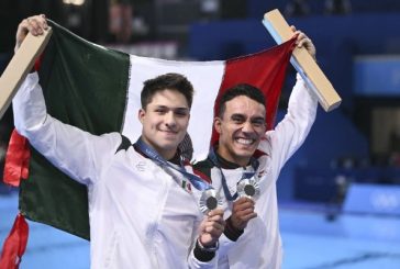 Olvera y Plata obtienen mediana histórica desde trampolín en París 2024