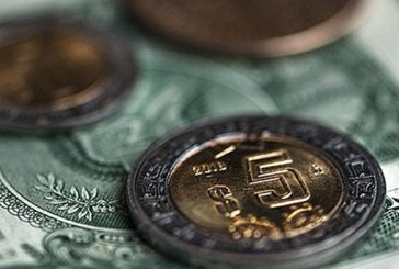 El peso inicia este día con pérdida ante el dólar