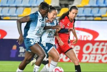 Pachuca domina a Atlas con una histórica noche de Charlyn Corral 