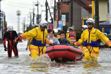 Evacuan a más de 60 mil habitantes en Japón por inundaciones 