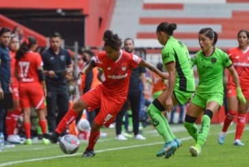 Bravas vencen de último minuto a Toluca