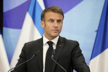 Pide Macron deje de suministrase armas a Israel