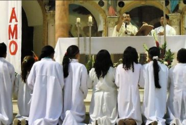 La Iglesia católica deja 