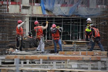Aranceles y reducción de inversión en obras frenan al sector de la construcción