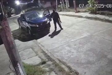 Comando secuestra a tres hombres en Chinameca, Veracruz