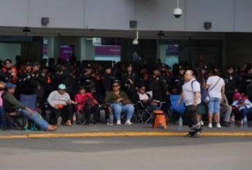 Embajada de EU emite “alerta de seguridad” por bloqueos del CNTE en el AICM