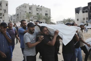 Mueren cerca de 60 palestinos en un ataque de Israel cerca de un punto de entrega de ayuda en Gaza