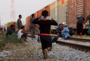 Niños que migran en México se enfrentan a nuevos peligros en la frontera norte