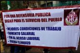 Trabajadores de la Defensoría Pública de la CDMX cierran oficinas y exigen la renuncia del director