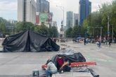 Normalistas de Chiapas cierran la vialidad en Paseo de la Reforma y avenida Insurgentes