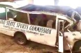  Autobús cae de puente en Nigeria y mueren 22 atletas en Nigeria