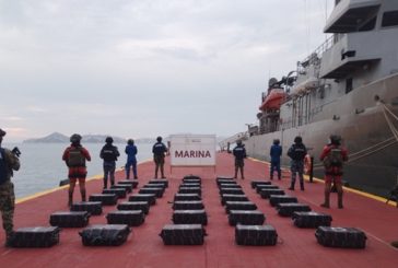 Marina decomisa más de una tonelada de cocaína en la costa de Guerrero