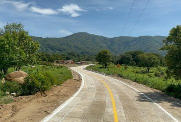 Nuevas obras carreteras conectarán 10 estados del país