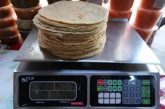 Sheinbaum firma acuerdo para evitar que aumente el precio de la tortilla