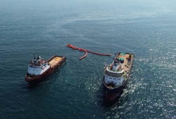 PEMEX promete atender afectaciones a pescadores, tras derrame en Paraíso, Tabasco
