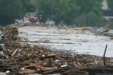 24 muertos por inundaciones en Texas; más de 20 niñas desaparecidas de campamento de verano