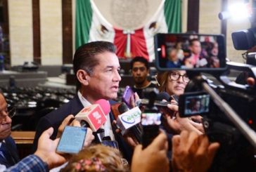 Legisladores tienen derecho a viajar y tener una vida: Carlos Puente