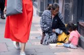 La pobreza  se combate con más pobreza